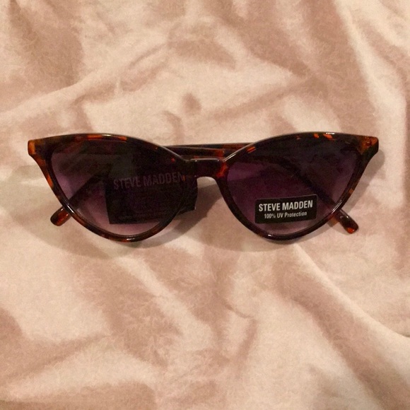 Steve Madden Accessories Cat Eye Sunglasses Poshmark